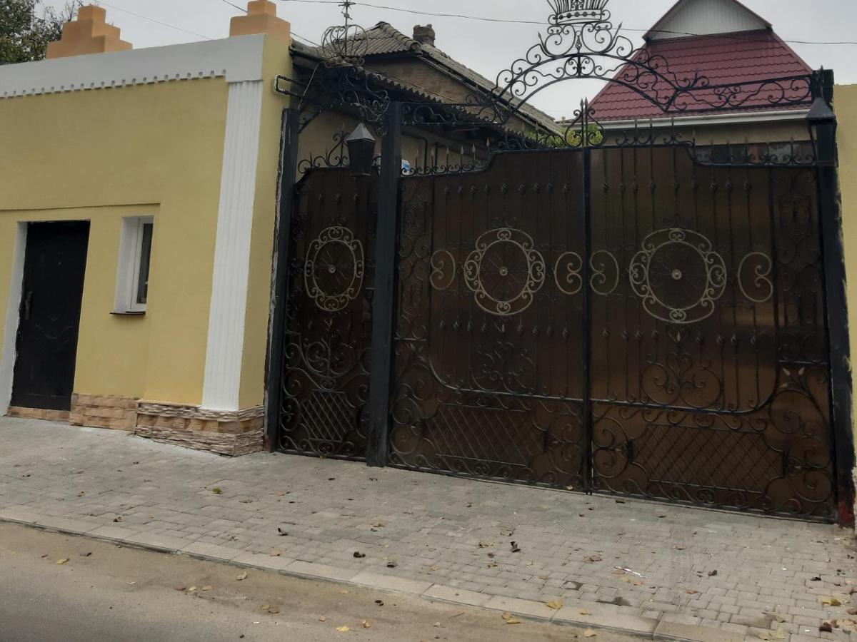 Новая Квартира Apartamento Odessa Exterior foto